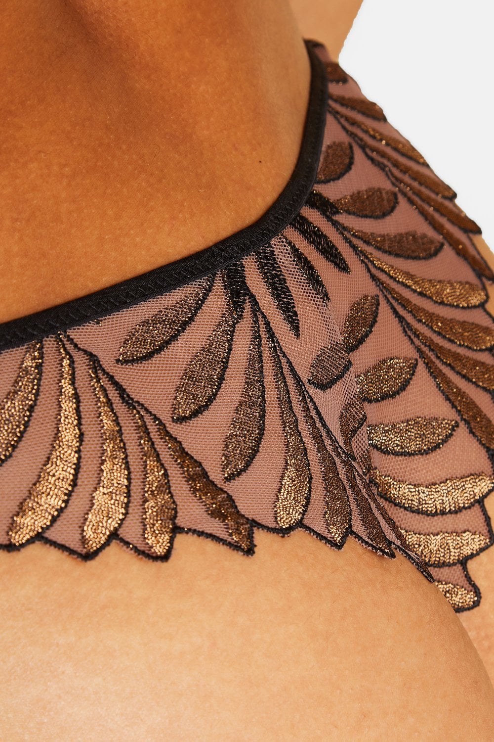 Sensory Illusion Golden Leaves Tanga